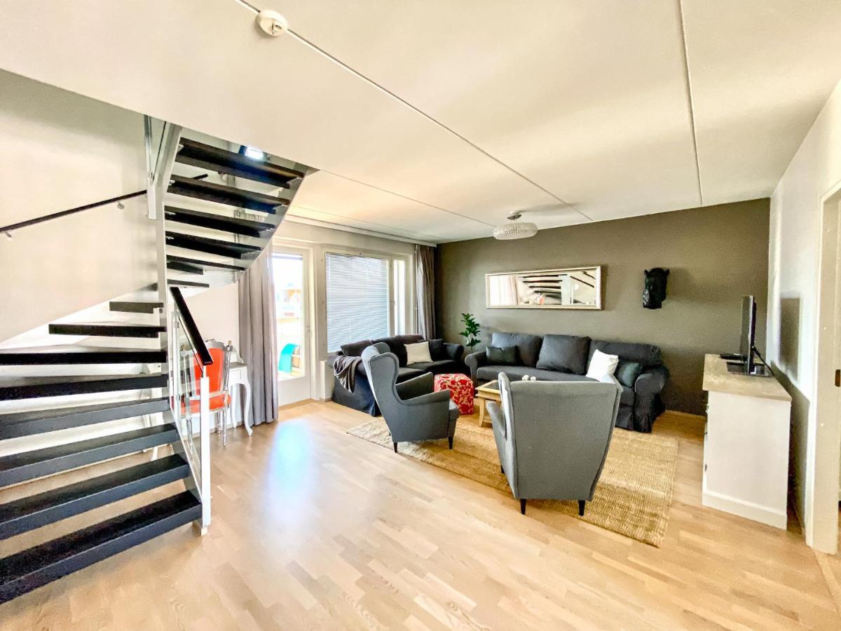 Beautiful Penthouse In The Center Of Helsinki Apartment Exterior photo